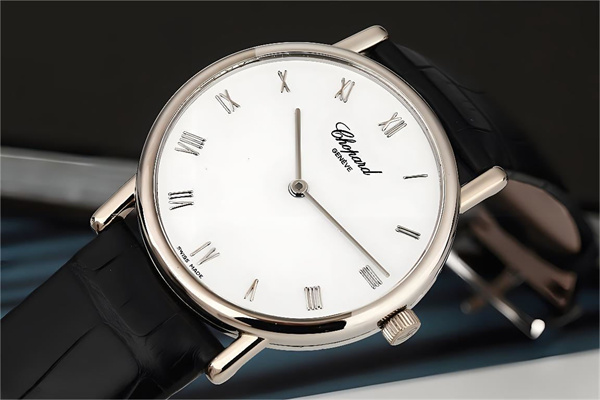 蕭邦手表表殼有劃痕處理技巧匯總（圖）