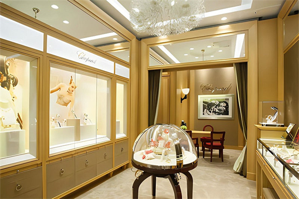 蕭邦腕表發(fā)條擰反了處理方法詳解（避免損害手表的正確步驟）（圖）