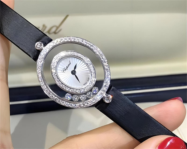 蕭邦發條壞了處理辦法推薦(鐘表維修的實用技巧與注意事項)(圖) 蕭邦發條壞了處理辦法推薦(鐘表維修的實用技巧與注意事項)(圖)