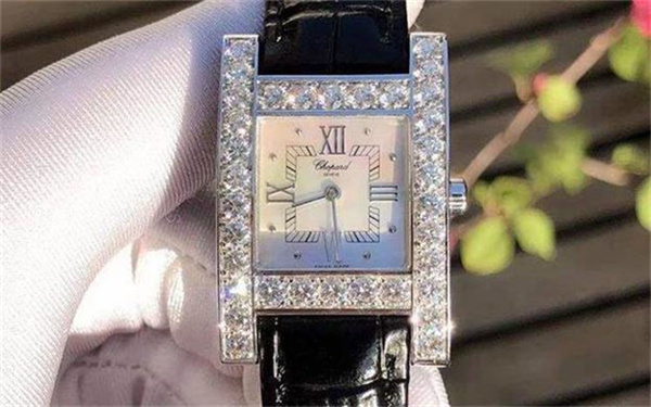 蕭邦腕表走快了處理技巧深度解析（圖）